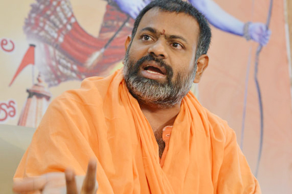 Swami Paripurnananda's Agggressive Attitude Worries BJP Leaders