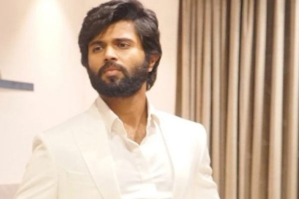 Vijay Devarakonda Introducing Another Friend