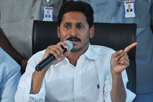 Y.S.Jagan performs Pujas in Rishikesh